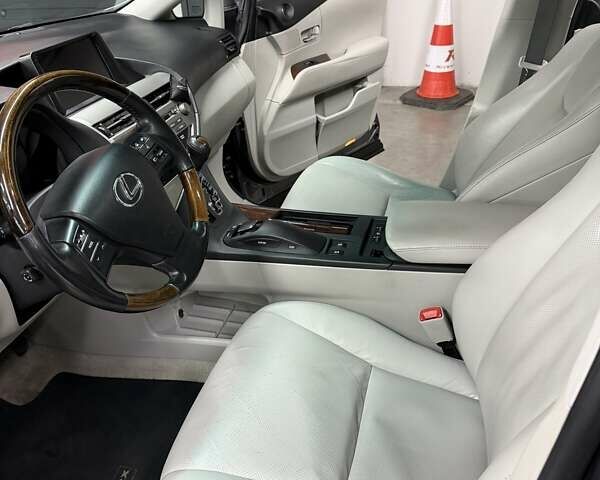 Серый Лексус РХ, объемом двигателя 3.46 л и пробегом 88 тыс. км за 22800 $, фото 15 на Automoto.ua