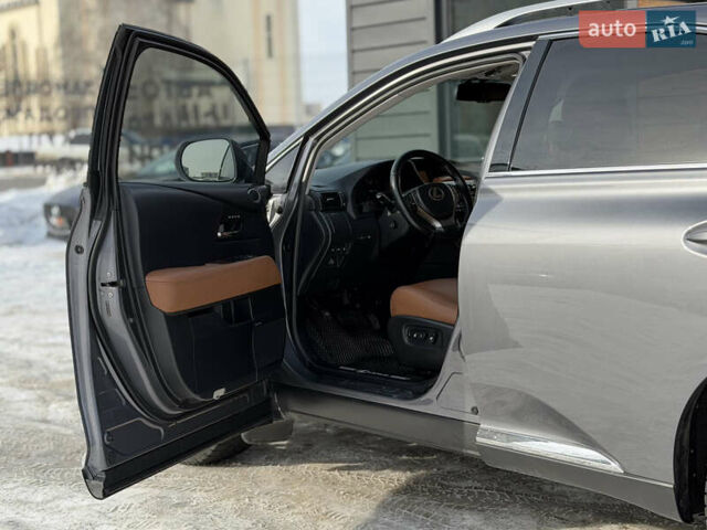 Серый Лексус РХ, объемом двигателя 3.46 л и пробегом 240 тыс. км за 20500 $, фото 30 на Automoto.ua