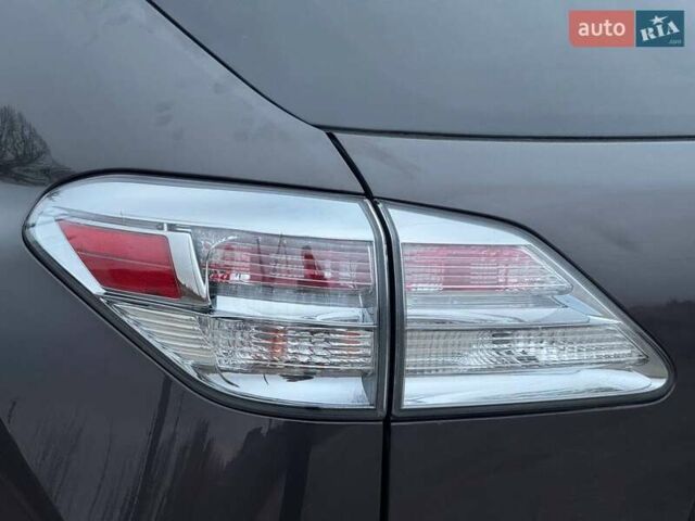 Сірий Лексус РХ, об'ємом двигуна 3.5 л та пробігом 198 тис. км за 16350 $, фото 18 на Automoto.ua