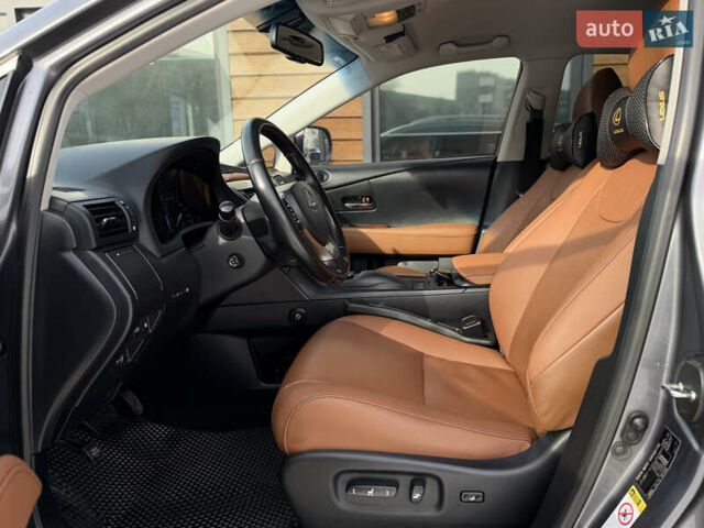 Серый Лексус РХ, объемом двигателя 3.46 л и пробегом 240 тыс. км за 20500 $, фото 36 на Automoto.ua