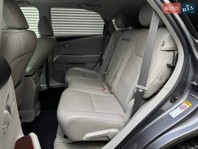 Сірий Лексус РХ, об'ємом двигуна 3.46 л та пробігом 88 тис. км за 19990 $, фото 8 на Automoto.ua