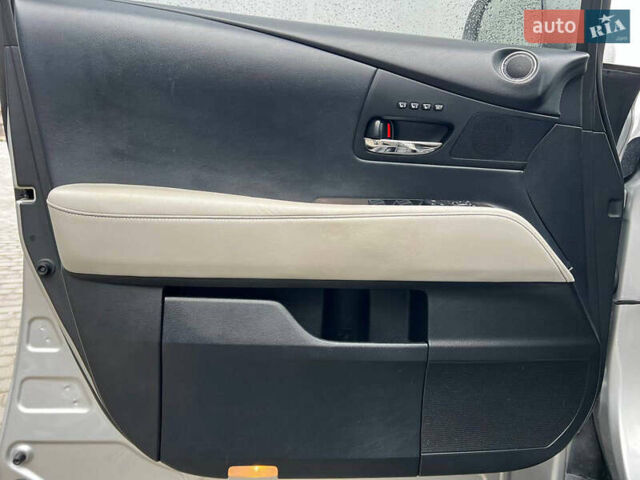 Серый Лексус РХ, объемом двигателя 3.5 л и пробегом 148 тыс. км за 22540 $, фото 15 на Automoto.ua