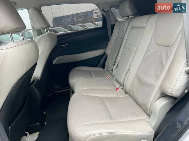 Серый Лексус РХ, объемом двигателя 3.5 л и пробегом 148 тыс. км за 22540 $, фото 36 на Automoto.ua