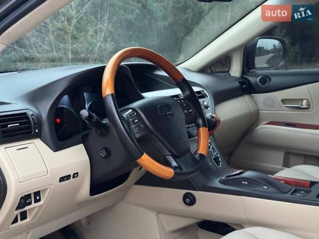 Сірий Лексус РХ, об'ємом двигуна 3.5 л та пробігом 198 тис. км за 16350 $, фото 24 на Automoto.ua
