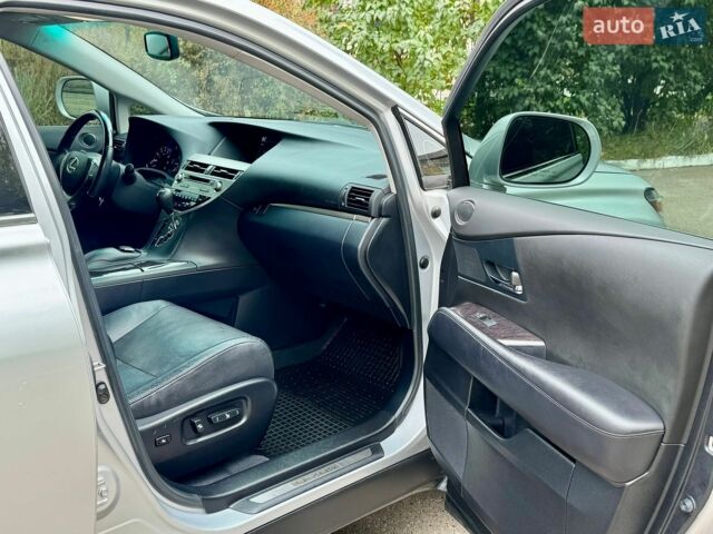 Сірий Лексус РХ, об'ємом двигуна 3.46 л та пробігом 203 тис. км за 16500 $, фото 14 на Automoto.ua