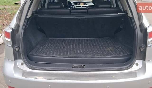 Серый Лексус РХ, объемом двигателя 3.46 л и пробегом 365 тыс. км за 15600 $, фото 3 на Automoto.ua