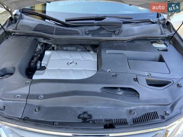 Сірий Лексус РХ, об'ємом двигуна 3.46 л та пробігом 94 тис. км за 23500 $, фото 19 на Automoto.ua