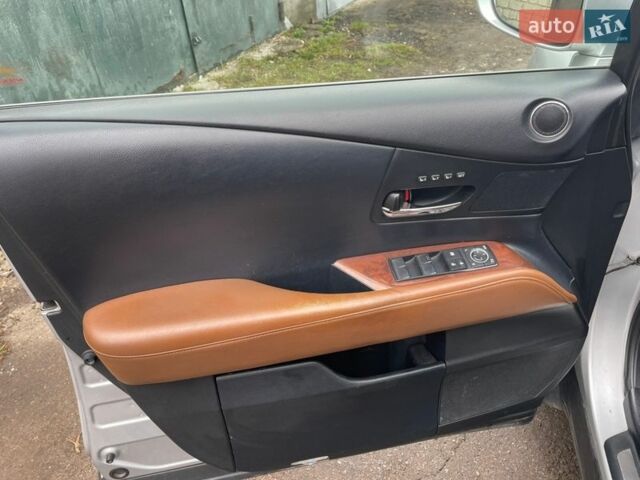 Сірий Лексус РХ, об'ємом двигуна 3.46 л та пробігом 193 тис. км за 19000 $, фото 6 на Automoto.ua