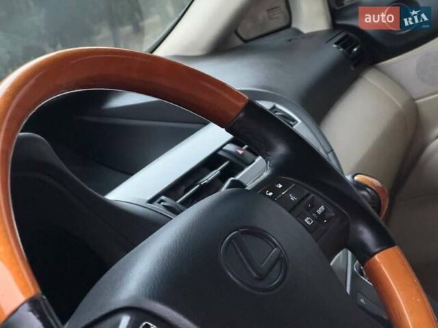 Сірий Лексус РХ, об'ємом двигуна 3.5 л та пробігом 198 тис. км за 16350 $, фото 27 на Automoto.ua