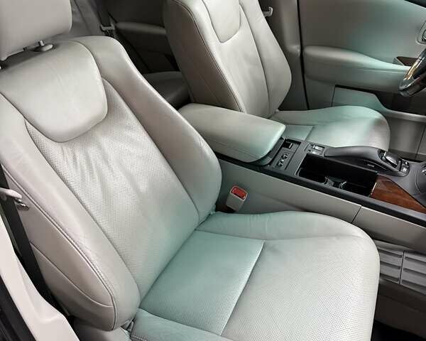 Серый Лексус РХ, объемом двигателя 3.46 л и пробегом 88 тыс. км за 22800 $, фото 16 на Automoto.ua