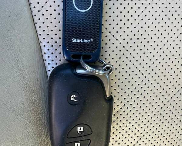 Сірий Лексус РХ, об'ємом двигуна 3.5 л та пробігом 212 тис. км за 20800 $, фото 19 на Automoto.ua