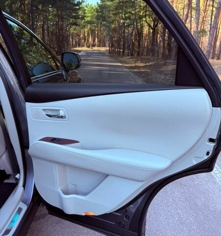 Сірий Лексус РХ, об'ємом двигуна 3.46 л та пробігом 89 тис. км за 18999 $, фото 34 на Automoto.ua