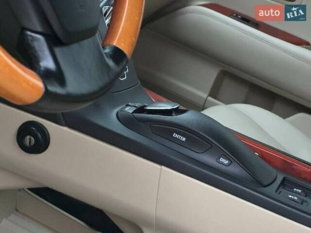 Сірий Лексус РХ, об'ємом двигуна 3.5 л та пробігом 198 тис. км за 16350 $, фото 28 на Automoto.ua