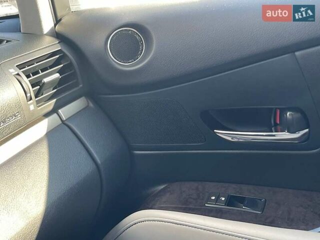 Сірий Лексус РХ, об'ємом двигуна 3.5 л та пробігом 188 тис. км за 16500 $, фото 22 на Automoto.ua