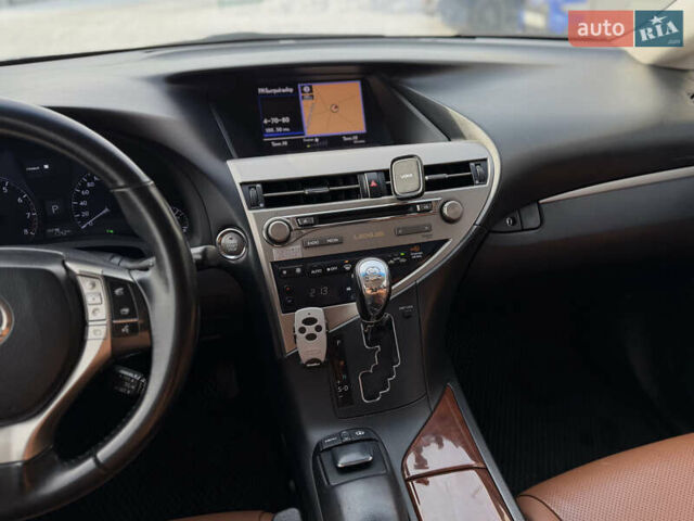 Серый Лексус РХ, объемом двигателя 3.46 л и пробегом 240 тыс. км за 20500 $, фото 49 на Automoto.ua