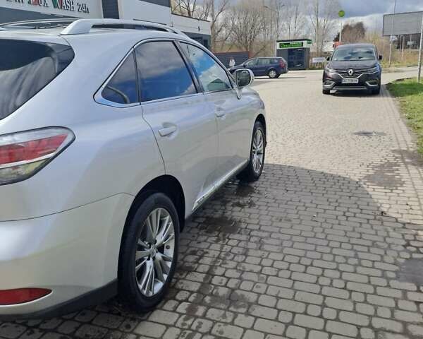 Сірий Лексус РХ, об'ємом двигуна 3.46 л та пробігом 330 тис. км за 25000 $, фото 6 на Automoto.ua