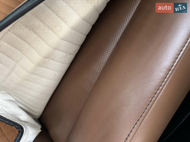 Лексус РХ 2013 в Киеве на Automoto.ua Серый Лексус РХ, объемом двигателя 3.5 л и пробегом 182 тыс. км за 23400 $, фото 30 на Automoto.ua