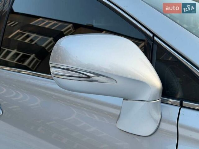 Серый Лексус РХ, объемом двигателя 3.46 л и пробегом 197 тыс. км за 18000 $, фото 13 на Automoto.ua