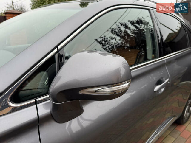 Лексус РХ 2013 в Киеве на Automoto.ua Серый Лексус РХ, объемом двигателя 3.5 л и пробегом 182 тыс. км за 23400 $, фото 17 на Automoto.ua