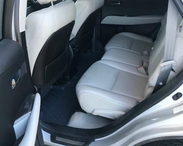 Сірий Лексус РХ, об'ємом двигуна 3.46 л та пробігом 177 тис. км за 21000 $, фото 9 на Automoto.ua