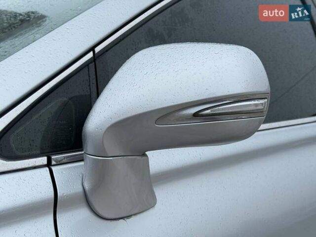 Сірий Лексус РХ, об'ємом двигуна 3.46 л та пробігом 198 тис. км за 17980 $, фото 2 на Automoto.ua