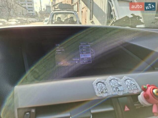 Серый Лексус РХ, объемом двигателя 3 л и пробегом 265 тыс. км за 16500 $, фото 13 на Automoto.ua