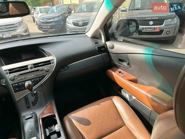 Серый Лексус РХ, объемом двигателя 3.5 л и пробегом 273 тыс. км за 18490 $, фото 13 на Automoto.ua