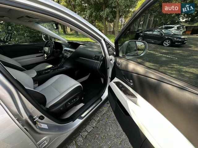 Сірий Лексус РХ, об'ємом двигуна 3.46 л та пробігом 173 тис. км за 21000 $, фото 7 на Automoto.ua