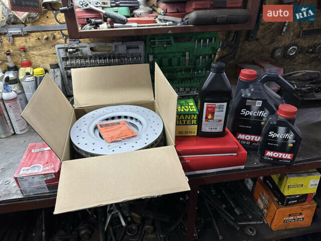 Лексус РХ 2013 в Киеве на Automoto.ua Серый Лексус РХ, объемом двигателя 3.5 л и пробегом 182 тыс. км за 23400 $, фото 61 на Automoto.ua