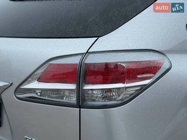 Сірий Лексус РХ, об'ємом двигуна 3.46 л та пробігом 198 тис. км за 17980 $, фото 9 на Automoto.ua