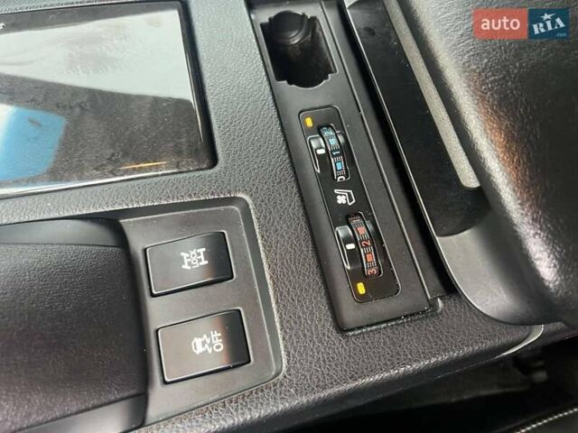 Серый Лексус РХ, объемом двигателя 3.5 л и пробегом 176 тыс. км за 18300 $, фото 33 на Automoto.ua