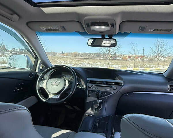 Серый Лексус РХ, объемом двигателя 3.46 л и пробегом 190 тыс. км за 17900 $, фото 12 на Automoto.ua