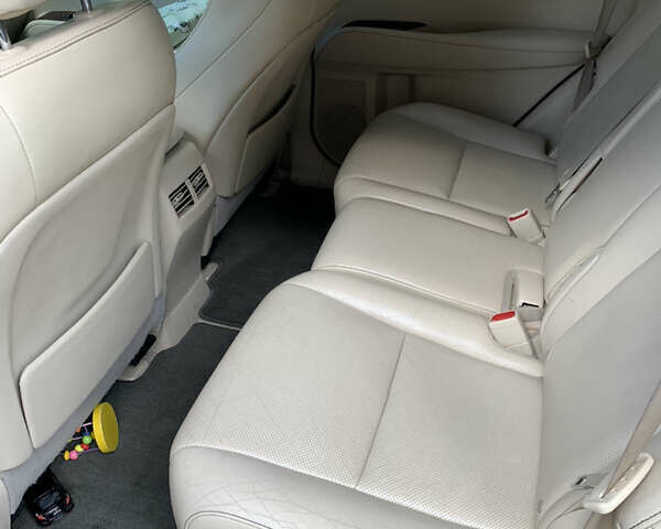 Сірий Лексус РХ, об'ємом двигуна 3.46 л та пробігом 135 тис. км за 25000 $, фото 8 на Automoto.ua