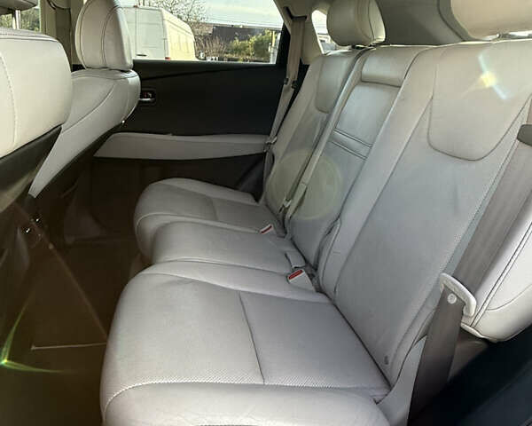 Сірий Лексус РХ, об'ємом двигуна 3.46 л та пробігом 190 тис. км за 17800 $, фото 18 на Automoto.ua