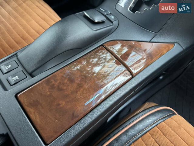 Лексус РХ 2013 в Киеве на Automoto.ua Серый Лексус РХ, объемом двигателя 3.5 л и пробегом 182 тыс. км за 23400 $, фото 44 на Automoto.ua