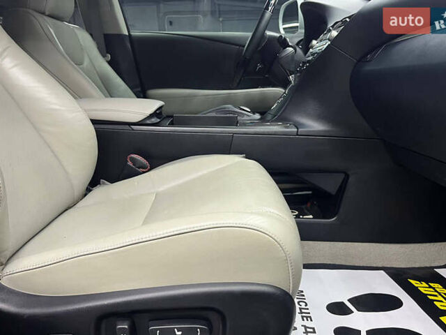 Серый Лексус РХ, объемом двигателя 3.46 л и пробегом 129 тыс. км за 21300 $, фото 17 на Automoto.ua