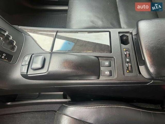 Серый Лексус РХ, объемом двигателя 3.5 л и пробегом 176 тыс. км за 18300 $, фото 34 на Automoto.ua