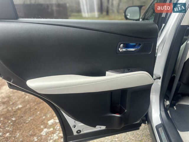 Серый Лексус РХ, объемом двигателя 3.46 л и пробегом 150 тыс. км за 18900 $, фото 7 на Automoto.ua