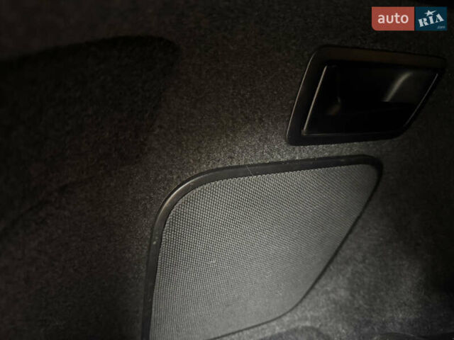 Лексус РХ 2013 в Киеве на Automoto.ua Серый Лексус РХ, объемом двигателя 3.5 л и пробегом 182 тыс. км за 23400 $, фото 54 на Automoto.ua