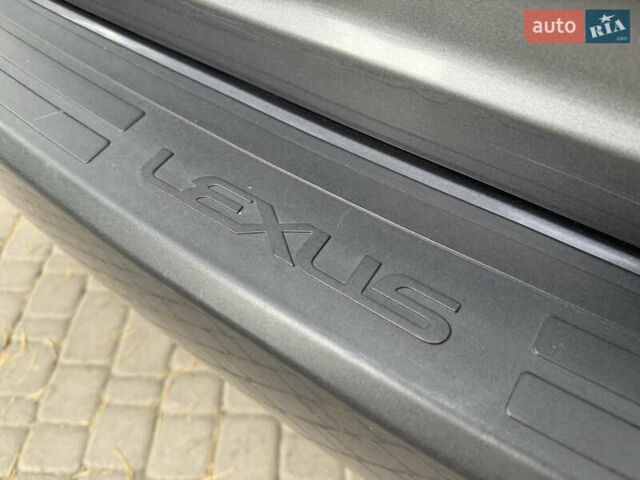 Лексус РХ 2013 в Киеве на Automoto.ua Серый Лексус РХ, объемом двигателя 3.5 л и пробегом 182 тыс. км за 23400 $, фото 22 на Automoto.ua