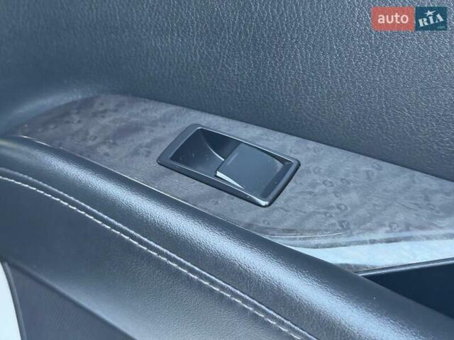 Серый Лексус РХ, объемом двигателя 3.46 л и пробегом 197 тыс. км за 18000 $, фото 37 на Automoto.ua