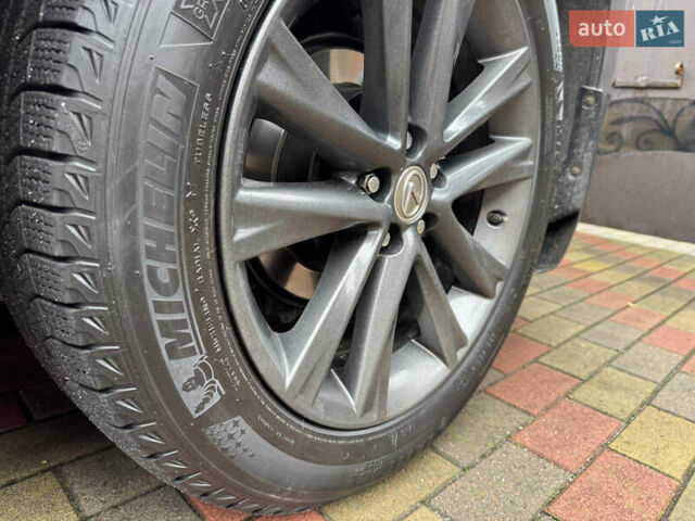 Лексус РХ 2013 в Киеве на Automoto.ua Серый Лексус РХ, объемом двигателя 3.5 л и пробегом 182 тыс. км за 23400 $, фото 13 на Automoto.ua