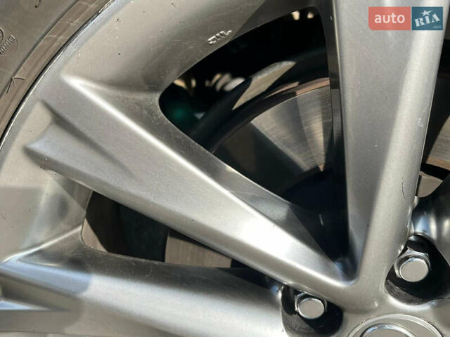 Сірий Лексус РХ, об'ємом двигуна 3.5 л та пробігом 201 тис. км за 22800 $, фото 2 на Automoto.ua