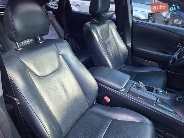 Серый Лексус РХ, объемом двигателя 3 л и пробегом 265 тыс. км за 16500 $, фото 9 на Automoto.ua