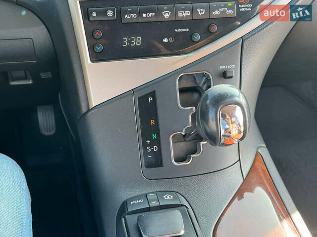 Сірий Лексус РХ, об'ємом двигуна 3.5 л та пробігом 201 тис. км за 22800 $, фото 12 на Automoto.ua