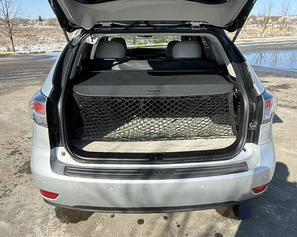 Серый Лексус РХ, объемом двигателя 3.46 л и пробегом 190 тыс. км за 17900 $, фото 16 на Automoto.ua