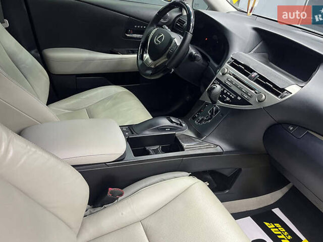 Серый Лексус РХ, объемом двигателя 3.46 л и пробегом 129 тыс. км за 21300 $, фото 16 на Automoto.ua