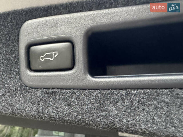 Лексус РХ 2013 в Киеве на Automoto.ua Серый Лексус РХ, объемом двигателя 3.5 л и пробегом 182 тыс. км за 23400 $, фото 51 на Automoto.ua