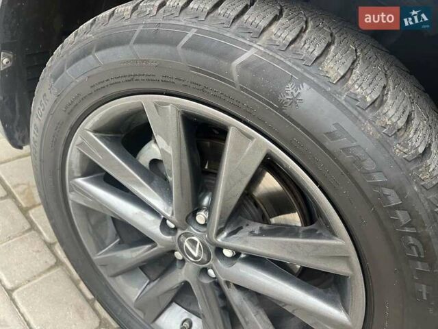 Серый Лексус РХ, объемом двигателя 3.5 л и пробегом 176 тыс. км за 18300 $, фото 3 на Automoto.ua