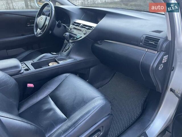Сірий Лексус РХ, об'ємом двигуна 3.5 л та пробігом 201 тис. км за 17900 $, фото 15 на Automoto.ua